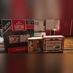 1991 Evergreen Inn - Matchbox Memories - Hallmark Ornament